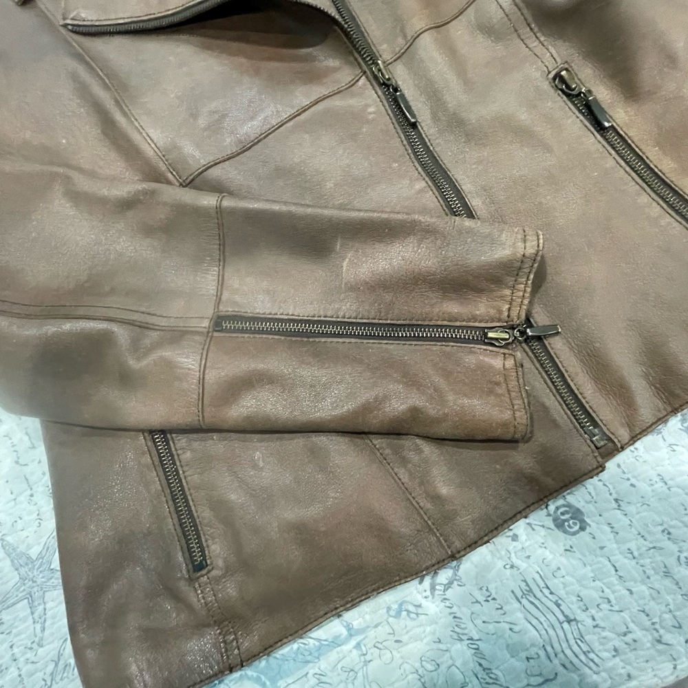 Context Tan Leather Jacket - Picture 6 of 7